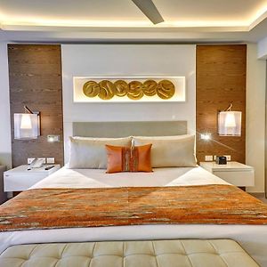 Luxury Junior Suite Ocean View